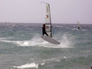  Enjoy windsurfing in Tarifa 